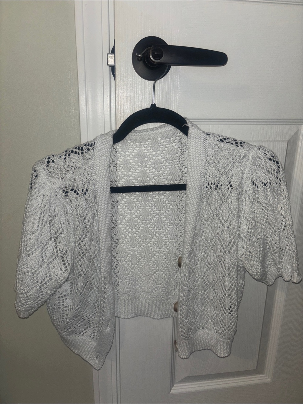 🎈4/$20 SHEIN Women's White Knit Short-Sleeve Cardigan Sweater